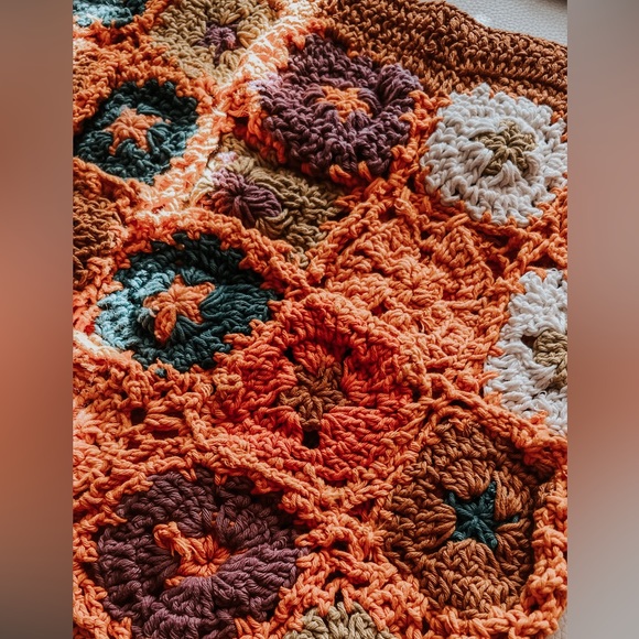 Urban outfitters Crochet Woven Shoulder Bag - Picture 6 of 7